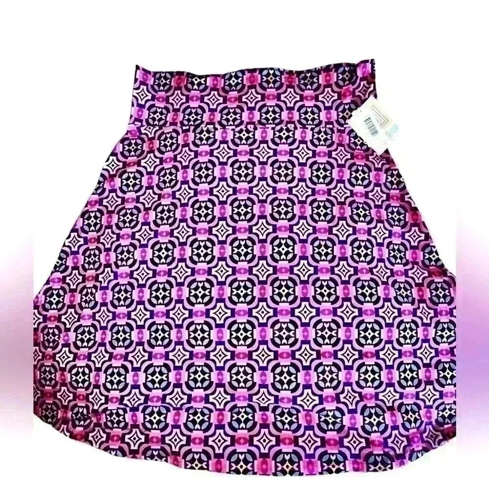 Lularoe Pink 3xl geometric‎ Azure A-line skirt. Silky. NWT. Great summer skirt